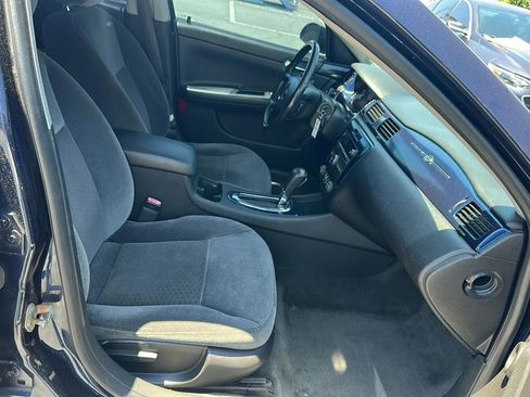 Used 2012 Chevrolet Impala LT w/ LT Sunroof Package FWD image 19