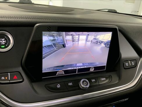 Used 2022 Chevrolet Blazer LT image 24