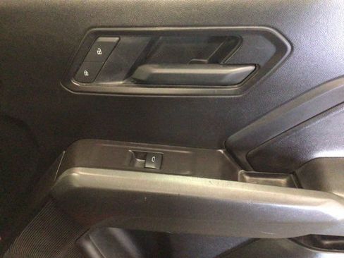 Used 2026 Chevrolet Colorado W/T w/ WT Custom Package RWD image 14