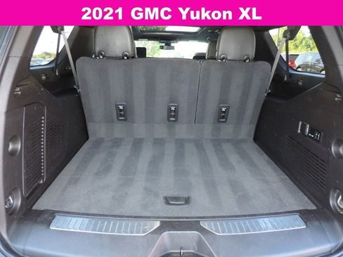 Used 2021 GMC Yukon XL AT4 w/ Rear Media and Nav Package image 15