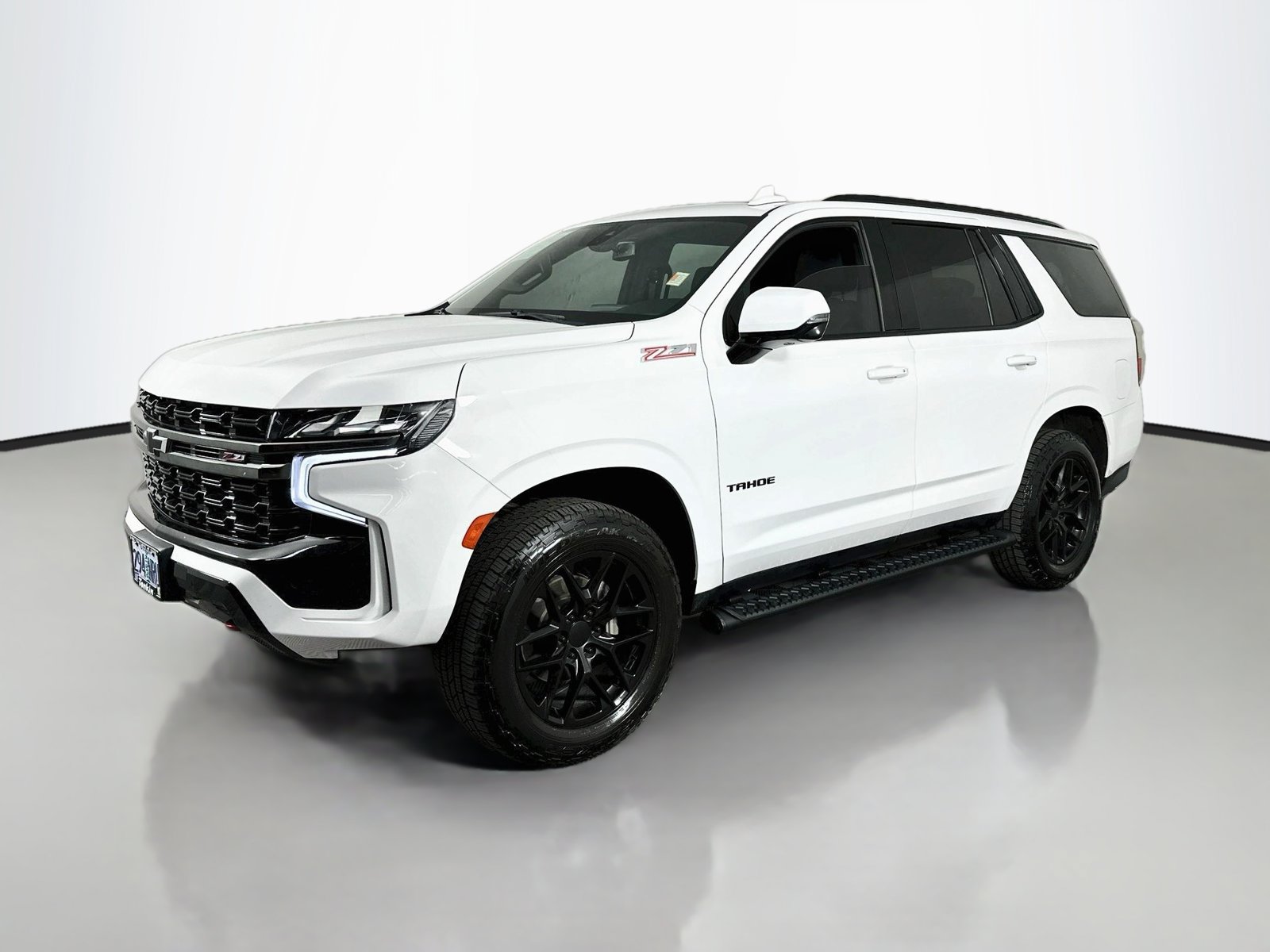 Used 2021 Chevrolet Tahoe Z71 w/ Z71 Off-Road Package AWD/4WD image 4