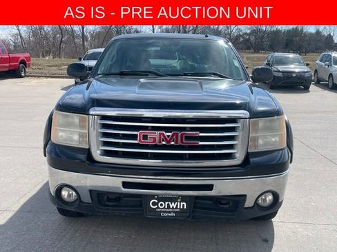 Used 2013 GMC Sierra 1500 SLE w/ All-Terrain Package image 8