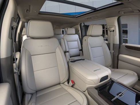 New 2026 GMC Yukon XL Denali w/ Denali Reserve Package AWD/4WD image 16