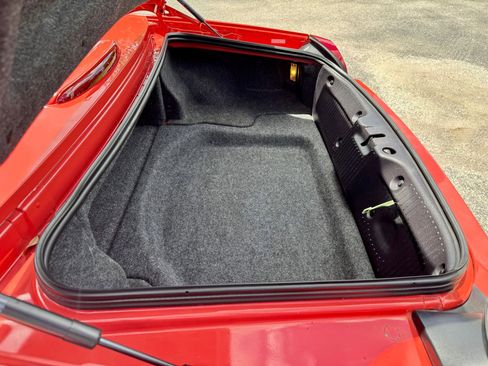 Used 2003 Ford Thunderbird image 57