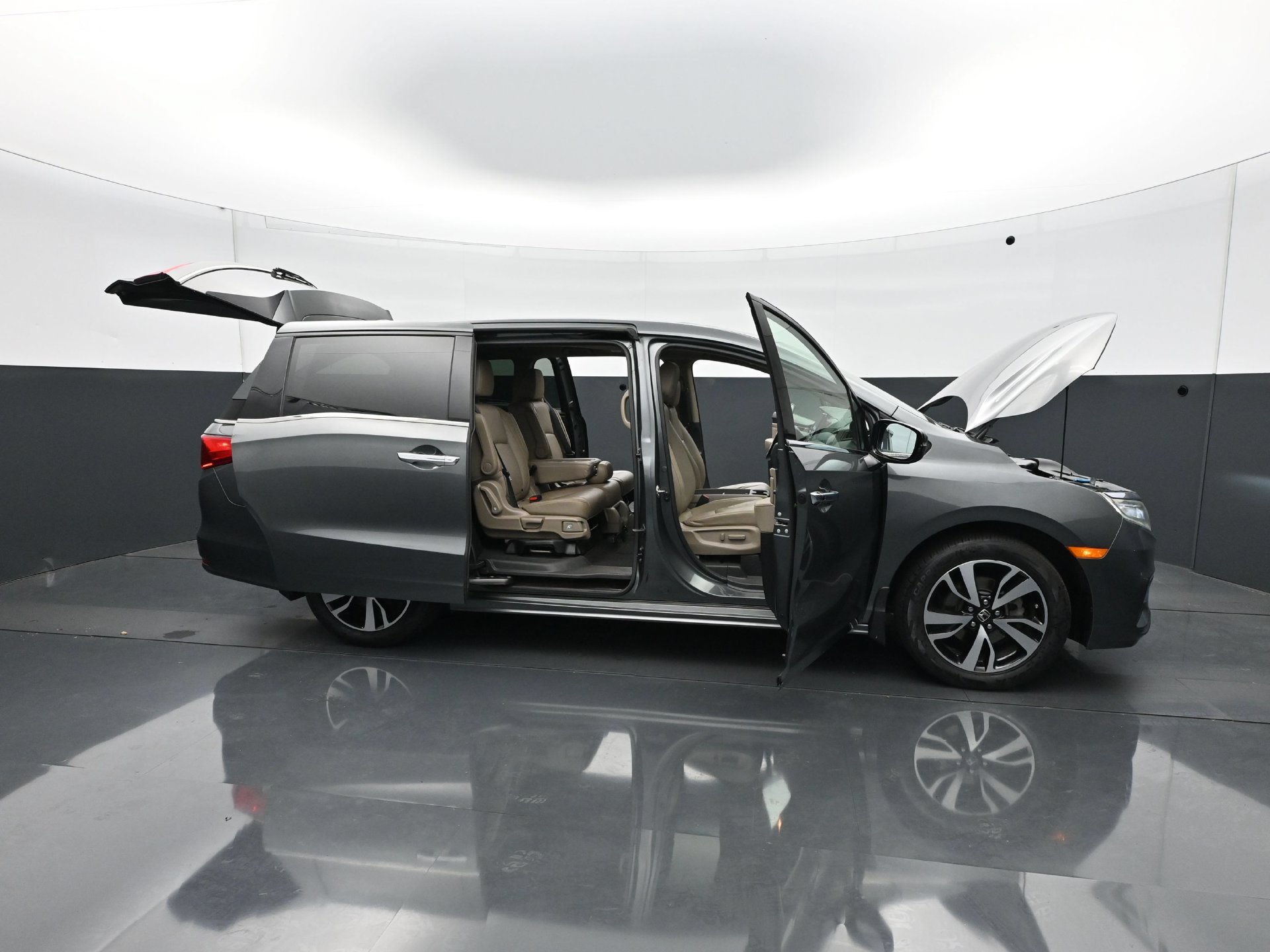Used 2019 Honda Odyssey Elite image 39