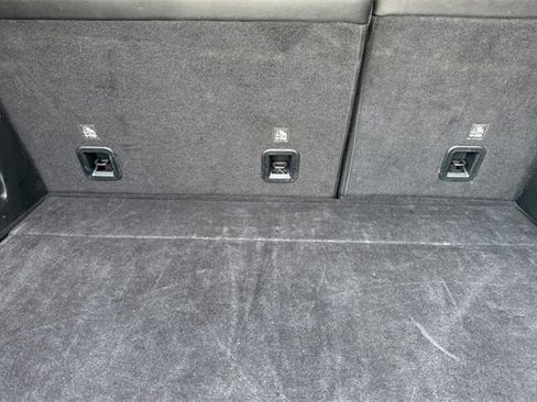 Used 2023 Jeep Cherokee Altitude Lux image 17