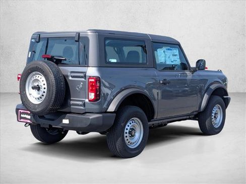 New 2026 Ford Bronco 2-Door image 2