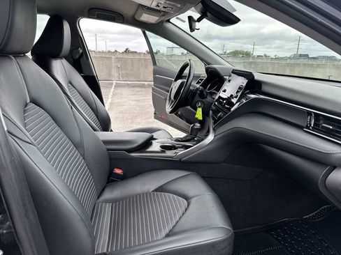 Used 2023 Toyota Camry SE image 23