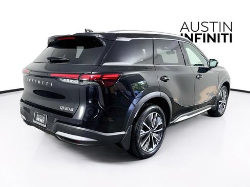 Certified 2026 INFINITI QX60 Luxe w/ Cargo Package AWD/4WD image 10