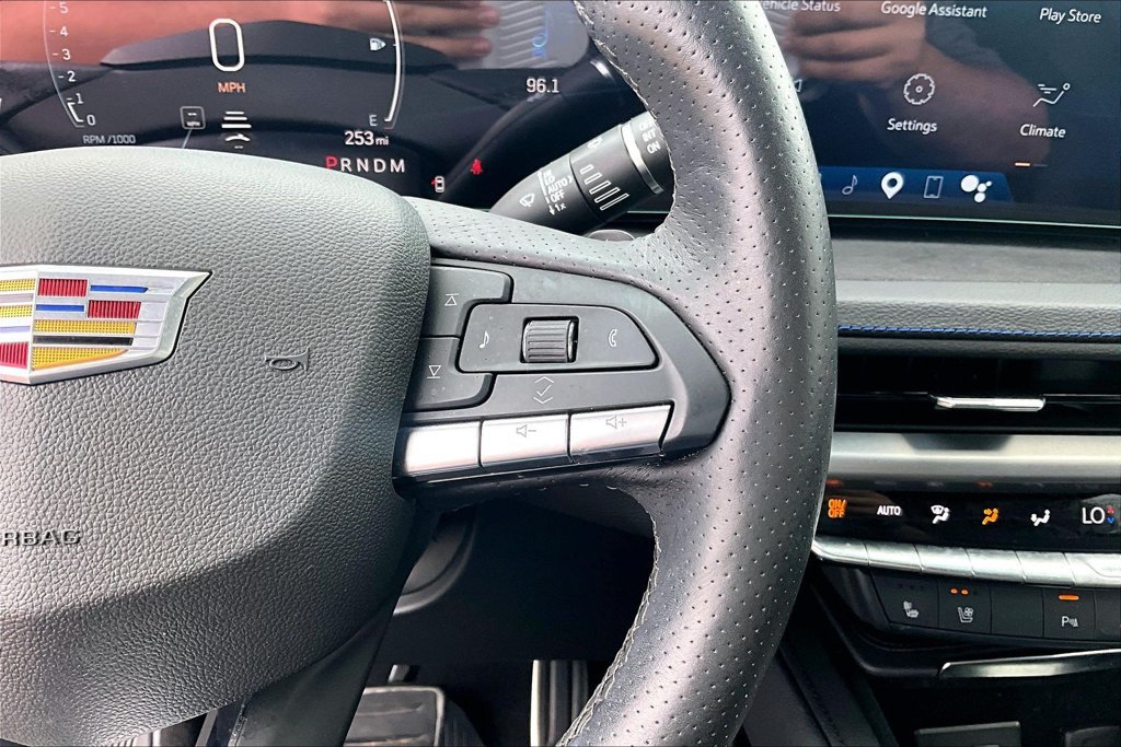 Used 2025 Cadillac XT4 Sport FWD image 21