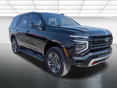 Certified 2026 Chevrolet Tahoe Z71 w/ Comfort Package AWD/4WD image 1