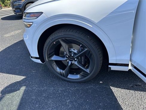 New 2026 Genesis GV70 2.5T Sport Prestige image 32