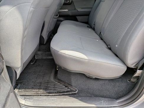 Used 2019 Toyota Tacoma SR5 image 18