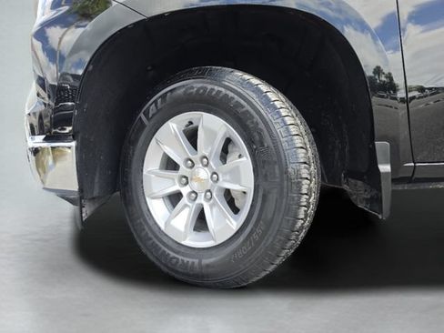 Used 2025 Chevrolet Silverado 1500 LT RWD image 45