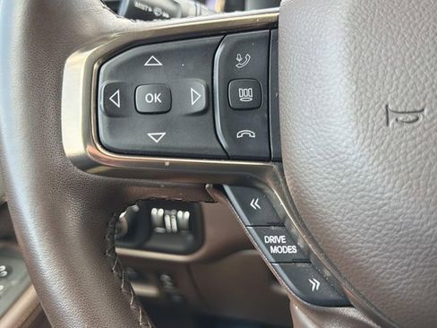 Used 2025 RAM 1500 Limited AWD/4WD image 30