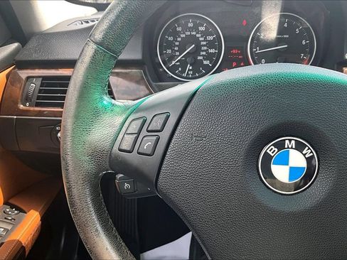 Used 2011 BMW 328i Sedan RWD image 11