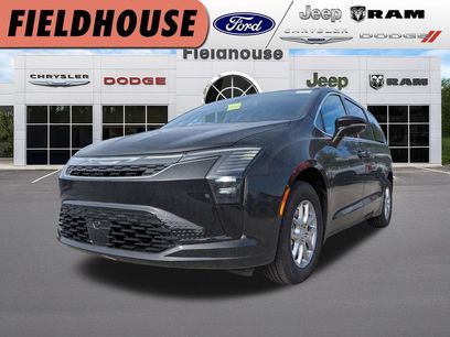 New 2027 Chrysler Pacifica Select