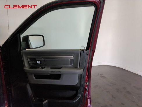 Used 2019 RAM 1500 Classic Warlock image 27