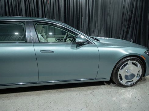 New 2026 Mercedes-Benz Maybach S 680 4MATIC image 4