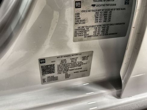 Used 2024 Chevrolet Silverado 2500 LT image 31