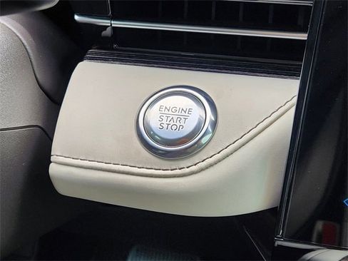 New 2024 Lincoln Nautilus Black Label image 20