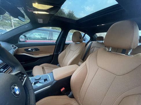 Used 2026 BMW 330i xDrive Sedan w/ Premium Package image 9