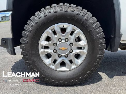 Certified 2023 Chevrolet Silverado 2500 LT AWD/4WD image 9