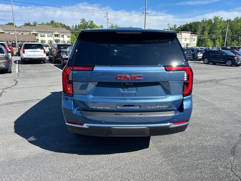 New 2026 GMC Yukon Elevation w/ Elevation Premium Package AWD/4WD image 7