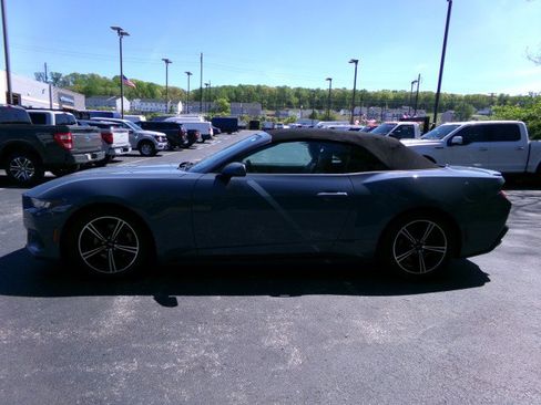 Used 2024 Ford Mustang Premium RWD image 7
