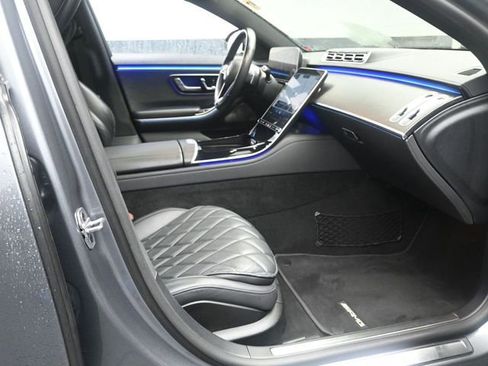 Used 2023 Mercedes-Benz S 500 4MATIC image 27