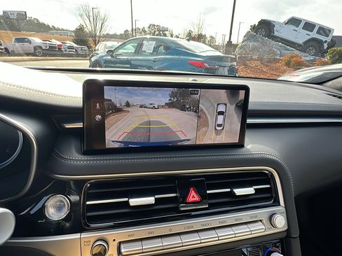 Used 2024 Genesis G70 3.3T Advanced w/ Sport Prestige Package image 34