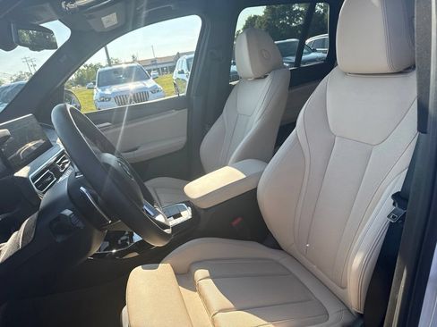 Used 2024 BMW X3 xDrive30i w/ Premium Package w/ZPA AWD/4WD image 9