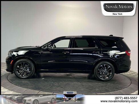 Used 2022 Dodge Durango R/T w/ Blacktop Package image 5
