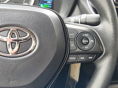 Certified 2022 Toyota Corolla LE image 18