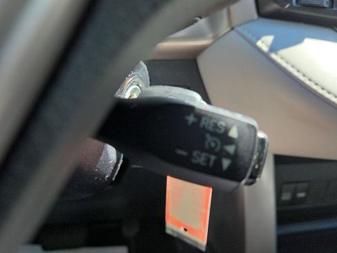 Used 2016 Toyota RAV4 XLE FWD image 26