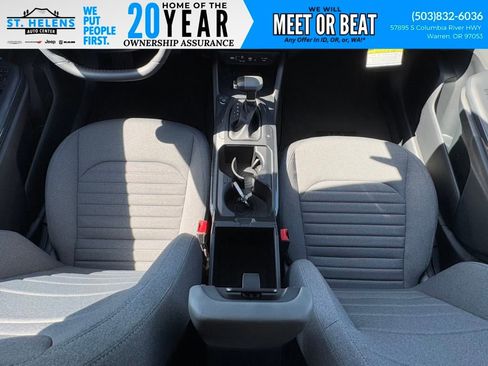 Used 2025 Kia K4 EX image 29