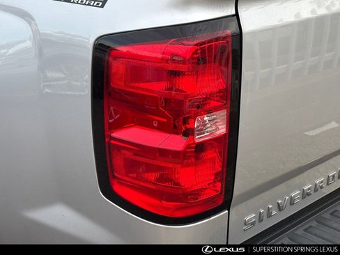 Used 2018 Chevrolet Silverado 1500 LT w/ All Star Edition image 9