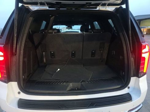 Used 2025 Chevrolet Tahoe LT image 10