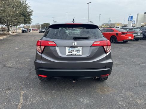 Used 2017 Honda HR-V EX-L image 4