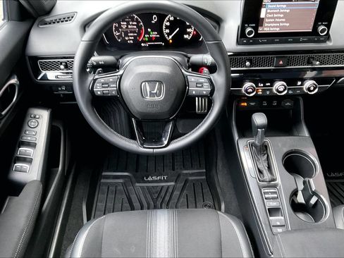 Used 2025 Honda Civic Sport image 8