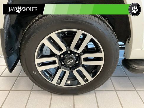 Used 2021 Toyota 4Runner Limited image 7