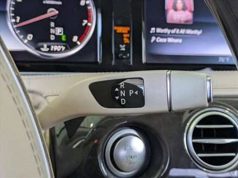 Used 2017 Mercedes-Benz S 550 Sedan image 8