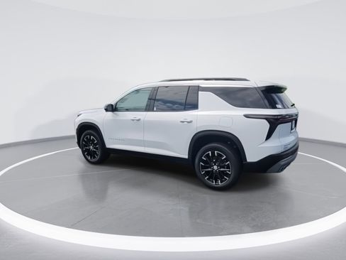 New 2026 Chevrolet Traverse LT w/ Enhanced Driving Package image 6