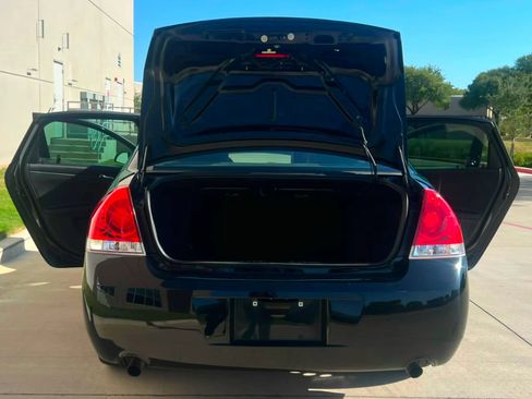 Used 2014 Chevrolet Impala Police FWD image 11
