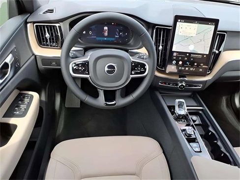 New 2026 Volvo XC60 B5 Plus w/ Protection Package Premier image 9