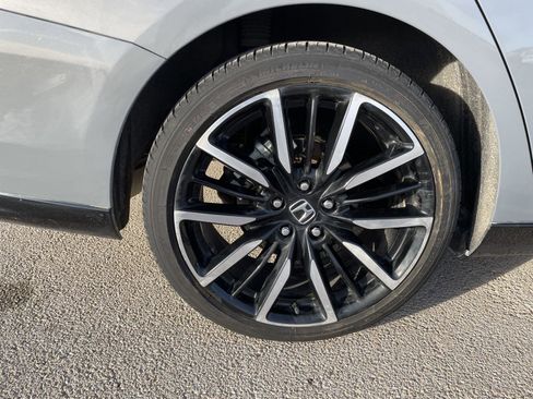 Used 2024 Honda Accord Touring image 33