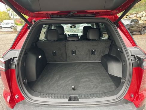 Used 2025 Chevrolet Equinox RS w/ Safety and Technology Package AWD/4WD image 28