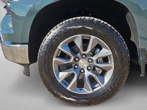 New 2026 Chevrolet Silverado 1500 LT image 10