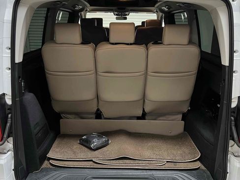 Used 2020 Mercedes-Benz Metris Passenger image 22