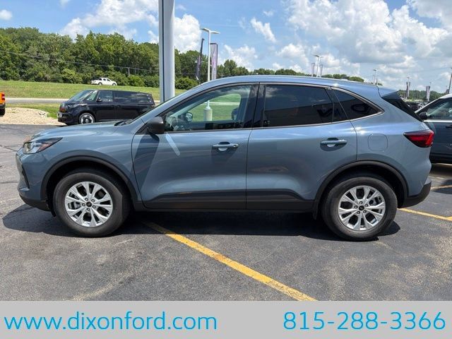 New 2026 Ford Escape Active w/ Cold Weather Package AWD/4WD image 4